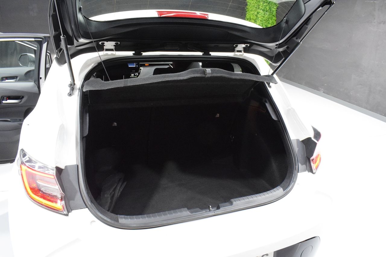 Toyota Corolla  1.8 HYBRID ACTIVE TECH E-CVT  - Foto 11