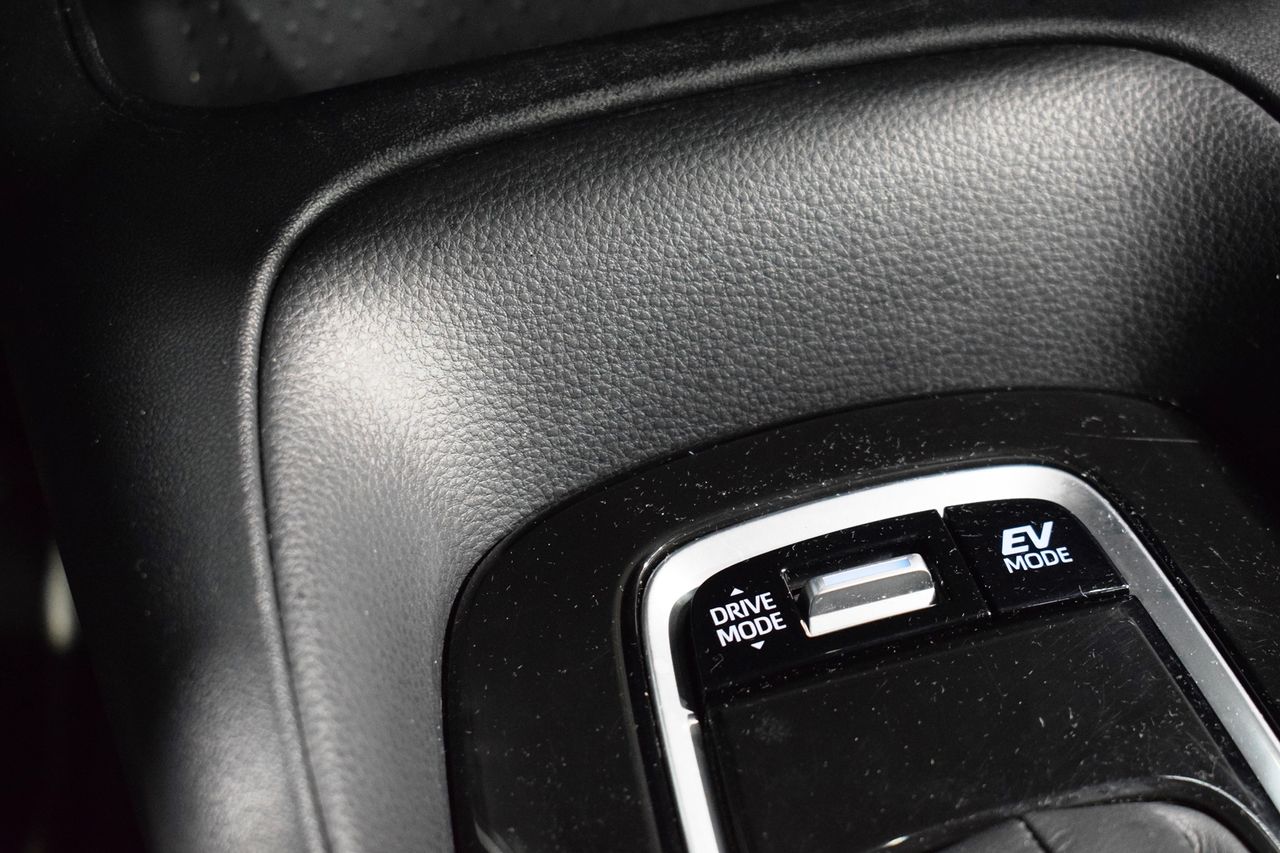 Toyota Corolla 1.8 HYBRID ACTIVE TECH E-CVT  - Foto 34