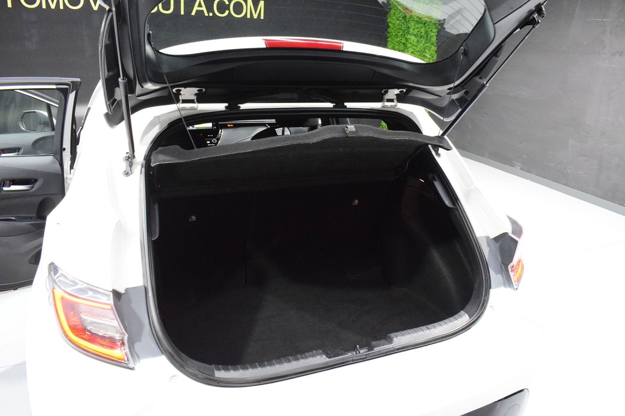Toyota Corolla 1.8 HYBRID ACTIVE TECH E-CVT  - Foto 11
