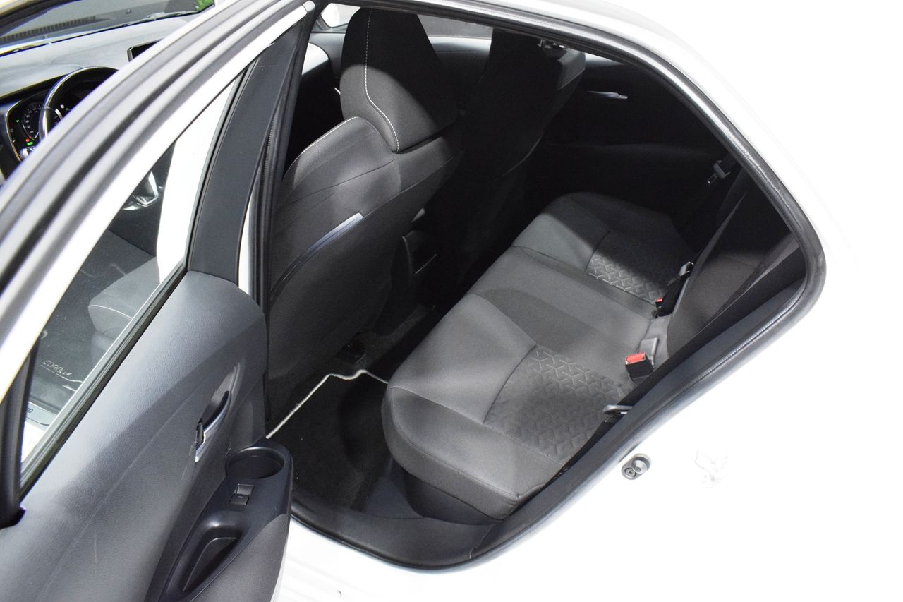 Toyota Corolla 1.8 HYBRID ACTIVE TECH E-CVT  - Foto 10