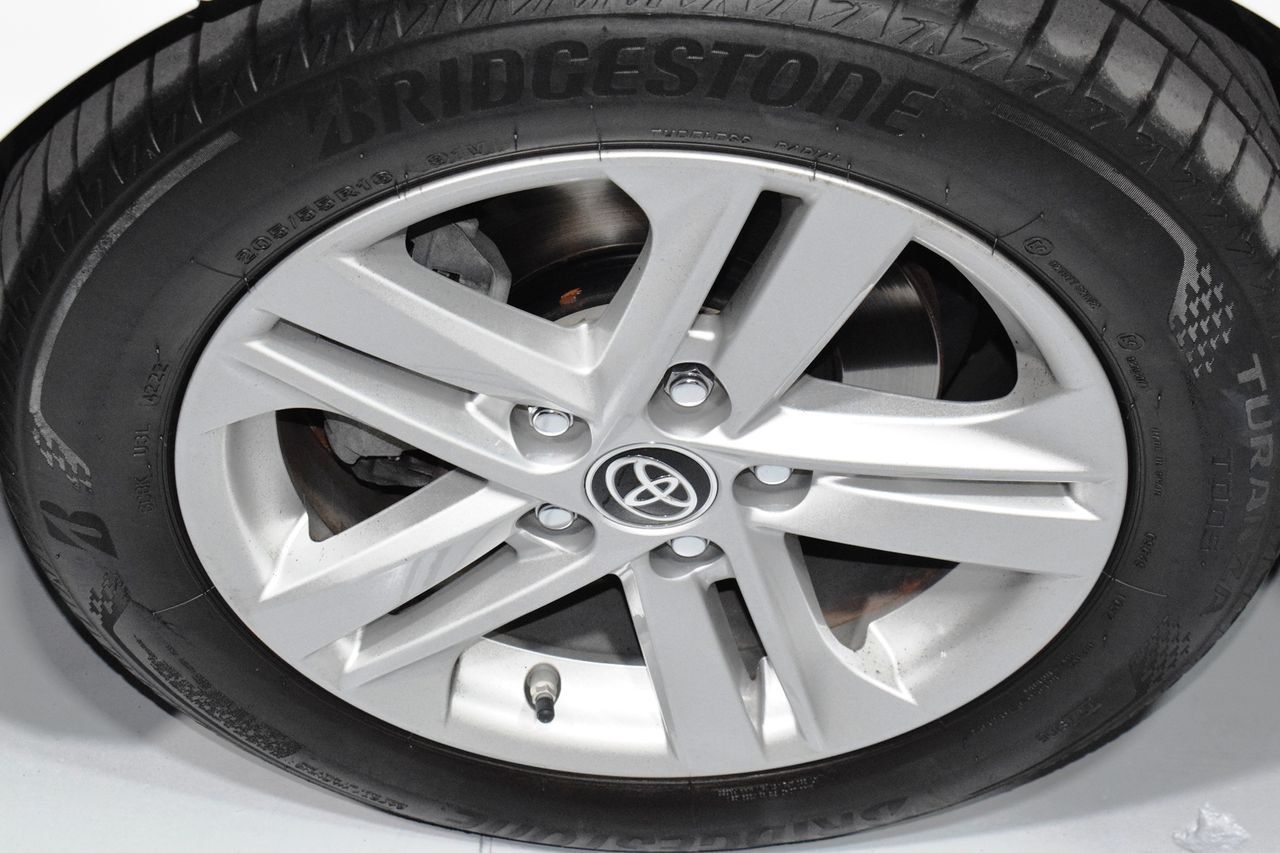 Toyota Corolla 1.8 HYBRID ACTIVE TECH E-CVT  - Foto 29