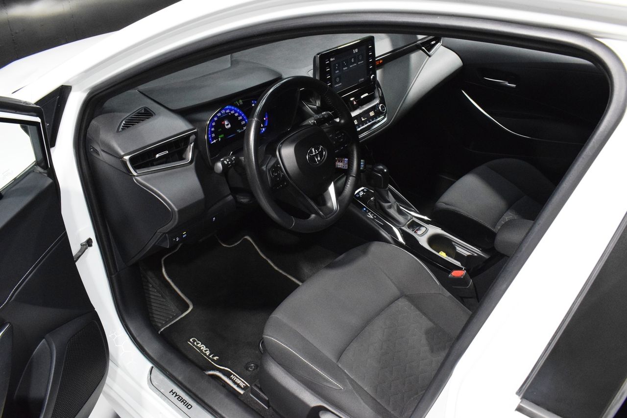 Toyota Corolla 1.8 HYBRID ACTIVE TECH E-CVT  - Foto 9