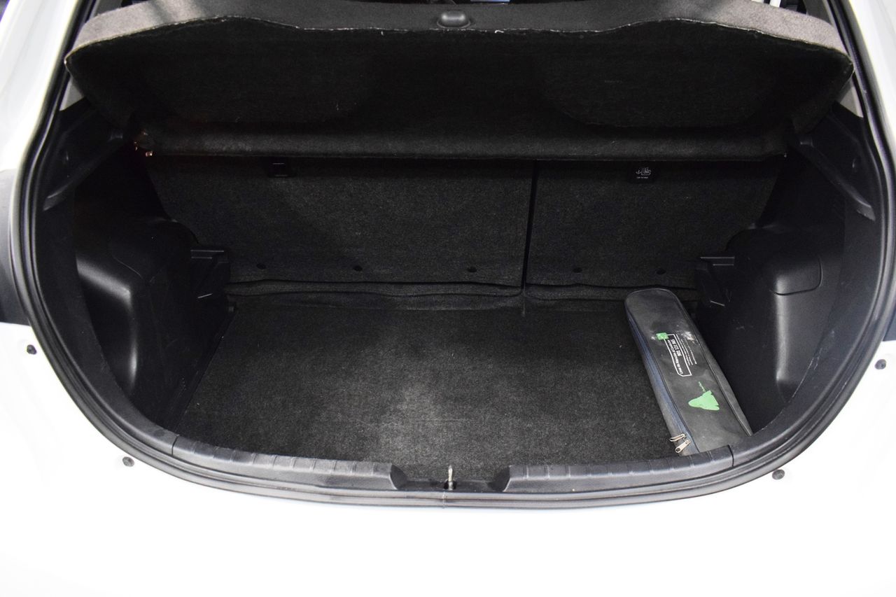 Toyota Yaris 1.5 100H Active Tech  - Foto 17
