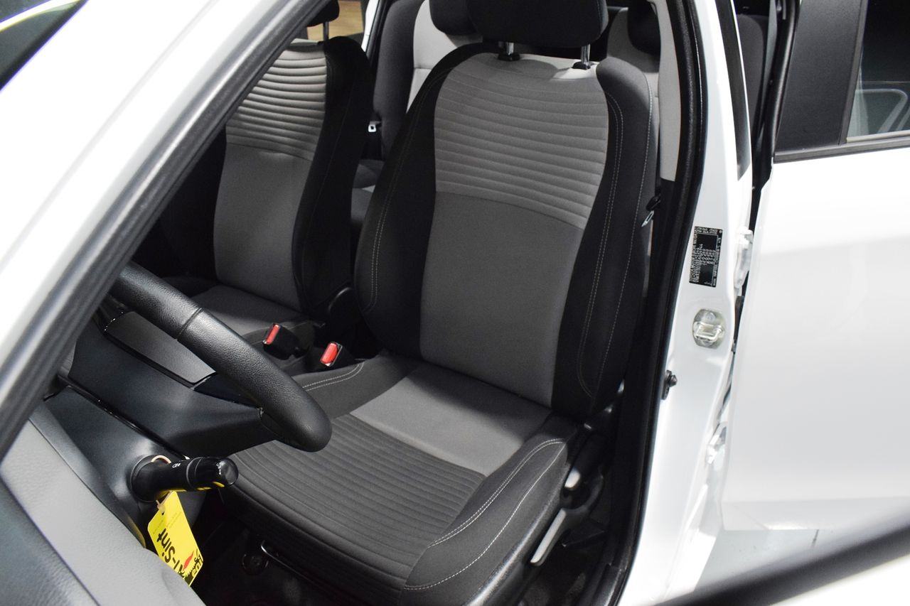 Toyota Yaris 1.5 100H Active Tech  - Foto 13