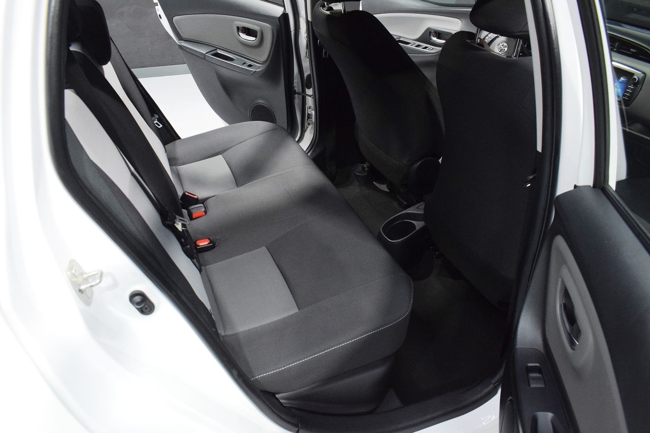 Toyota Yaris 1.5 100H Active Tech  - Foto 13