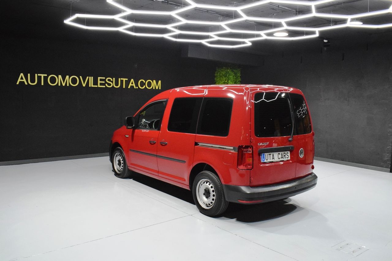 Volkswagen Caddy Profesional Kombi BMT 2.0 100 CV  - Foto 5