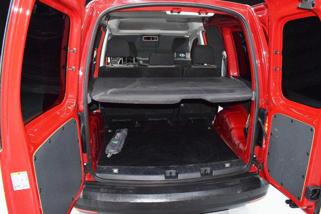 Volkswagen Caddy Profesional Kombi BMT 2.0 100 CV  - Foto 11