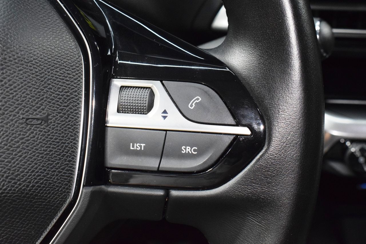 Peugeot 5008 Allure 1.5 HDI 130CV  - Foto 17