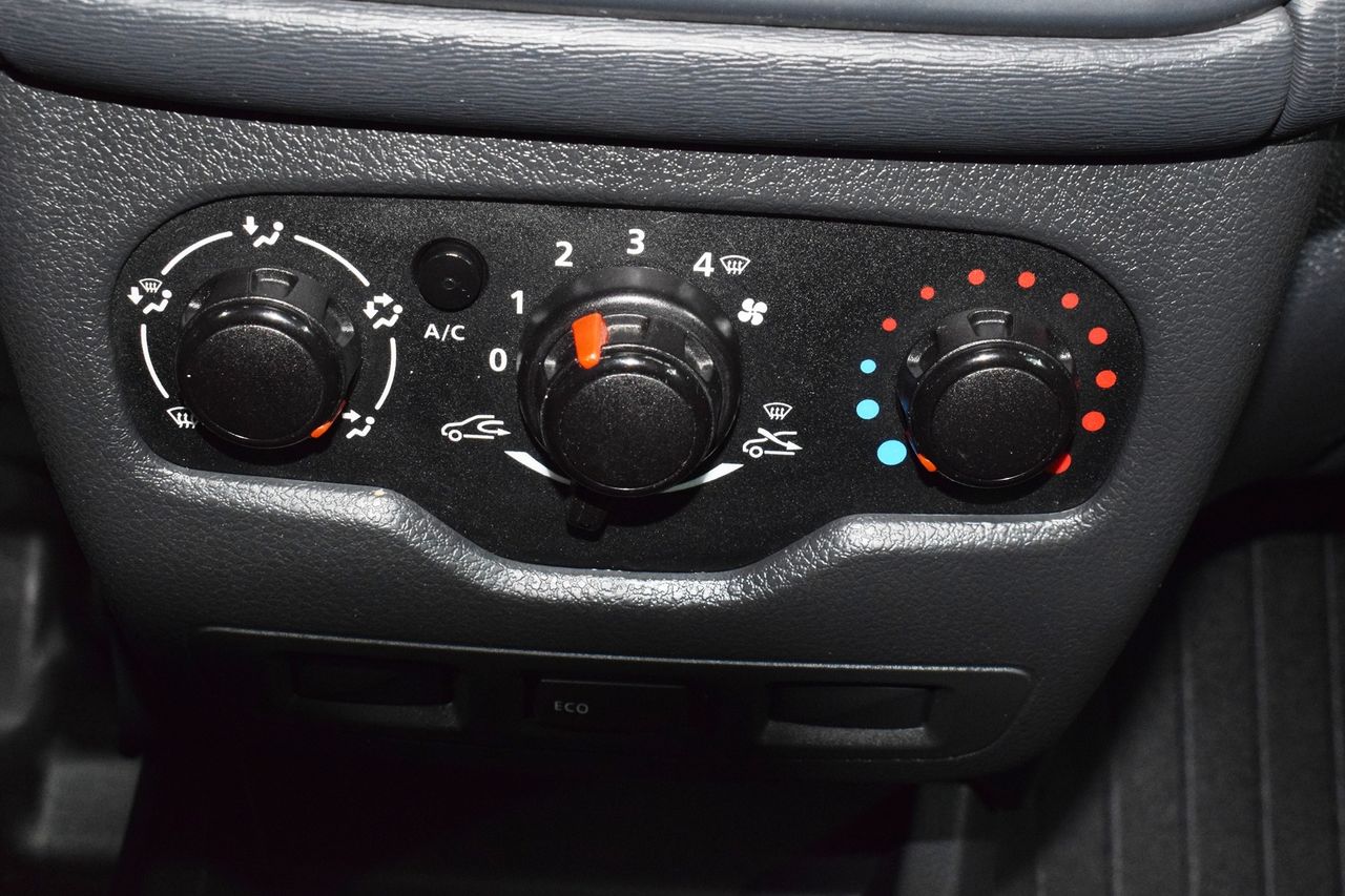 Dacia Dokker VanExpress Essential 1.6 110CV GLP  - Foto 18