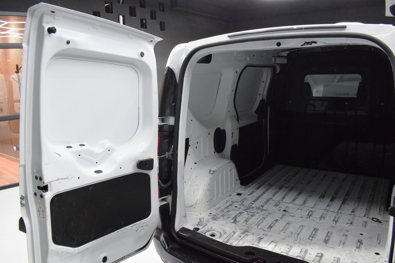 Dacia Dokker VanExpress Essential 1.6 110CV GLP  - Foto 10