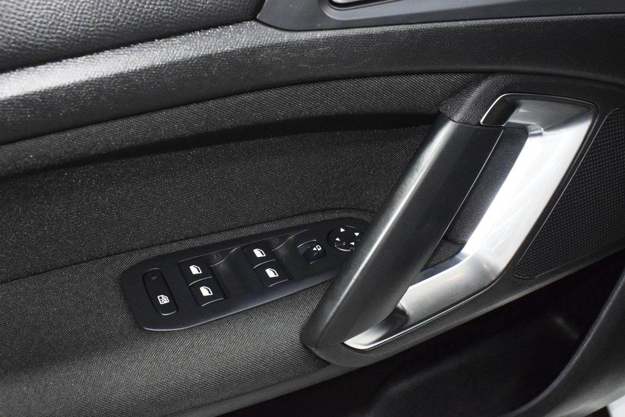 Peugeot 308 SW ACTIVE PACK BLUEHDI 100 SS  - Foto 11