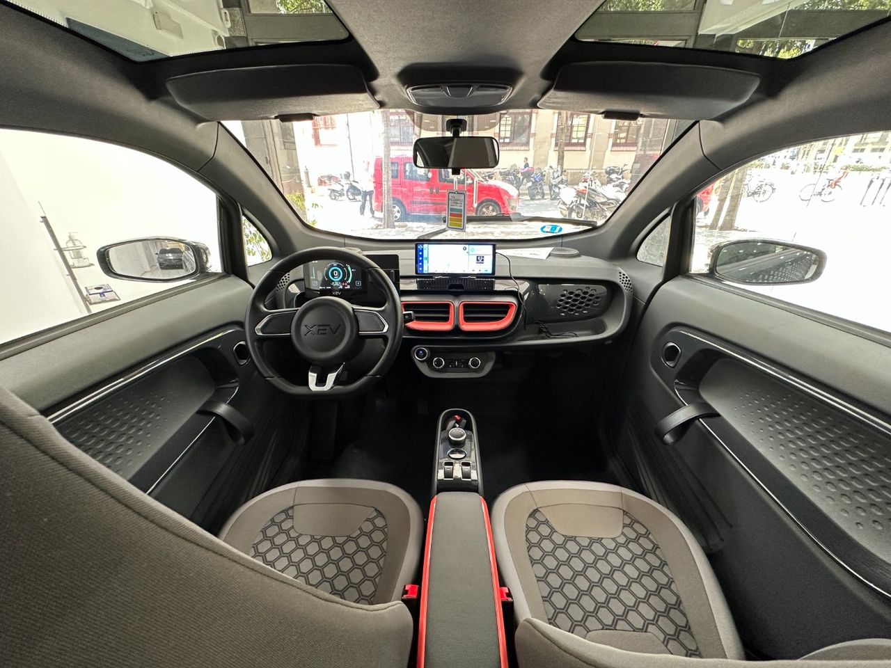 XEV YOYO Plus Prototype grey  - Foto 13