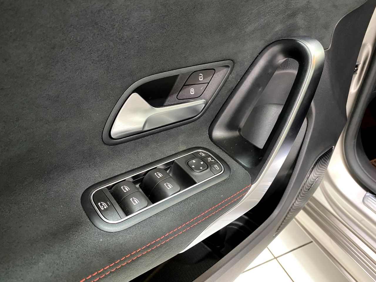 mercedes clase a 2020 / foto grande (2)