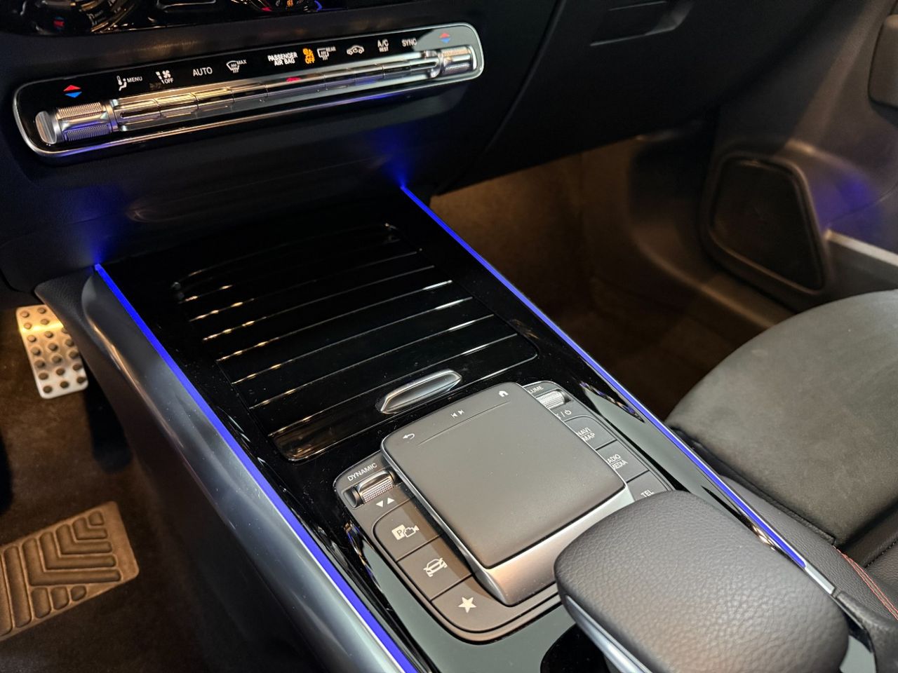 Mercedes GLA 200 AMG Line/ Paquete Premium  - Foto 10