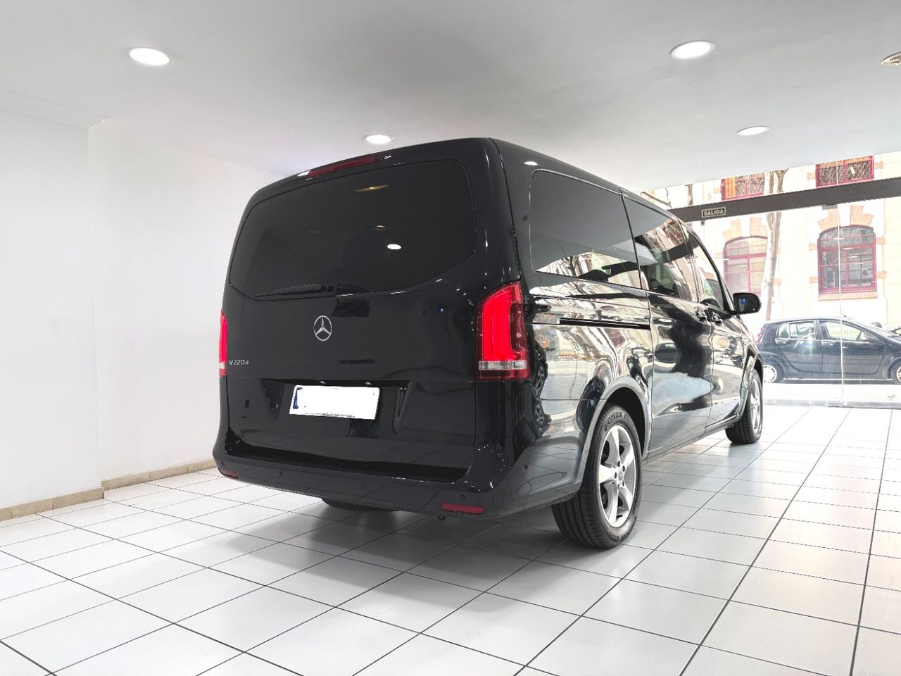 Mercedes Clase V 220 d Larga  Avantgarde 9G  - Foto 22