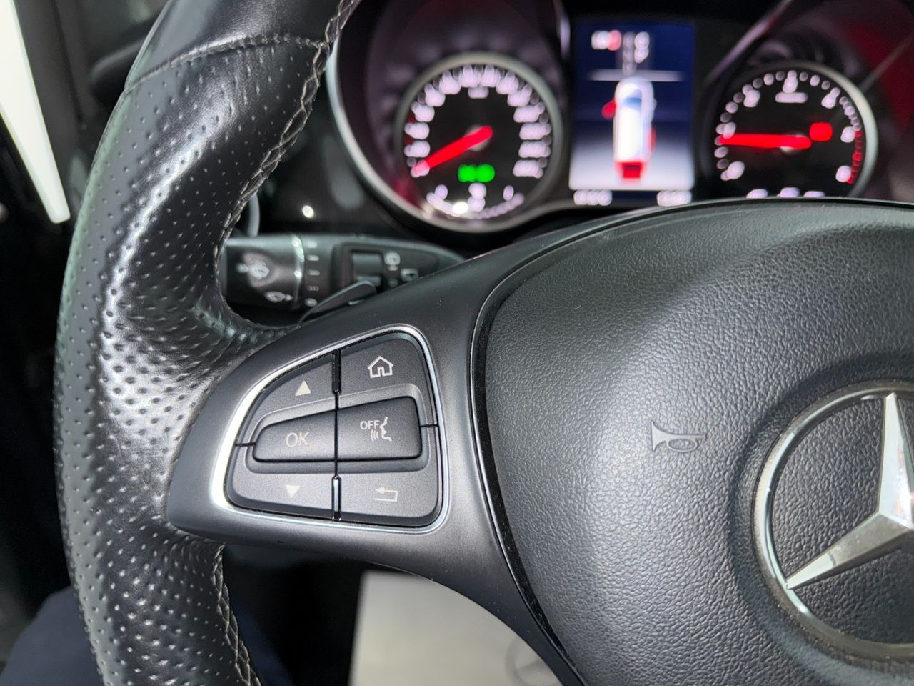 Mercedes Clase V 220 d Larga  Avantgarde 9G  - Foto 5