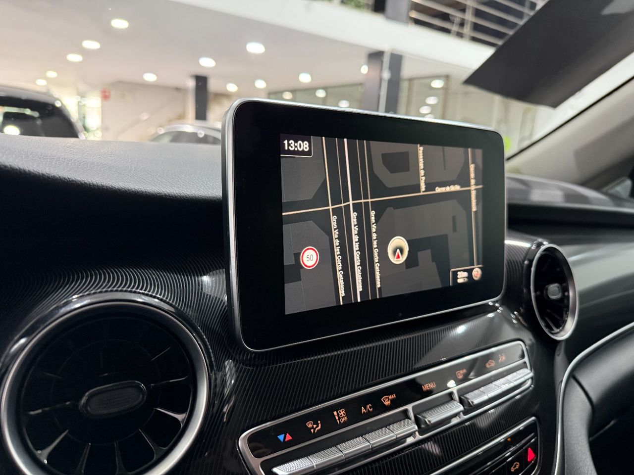 Mercedes Clase V 220 d Larga  Avantgarde 9G  - Foto 8