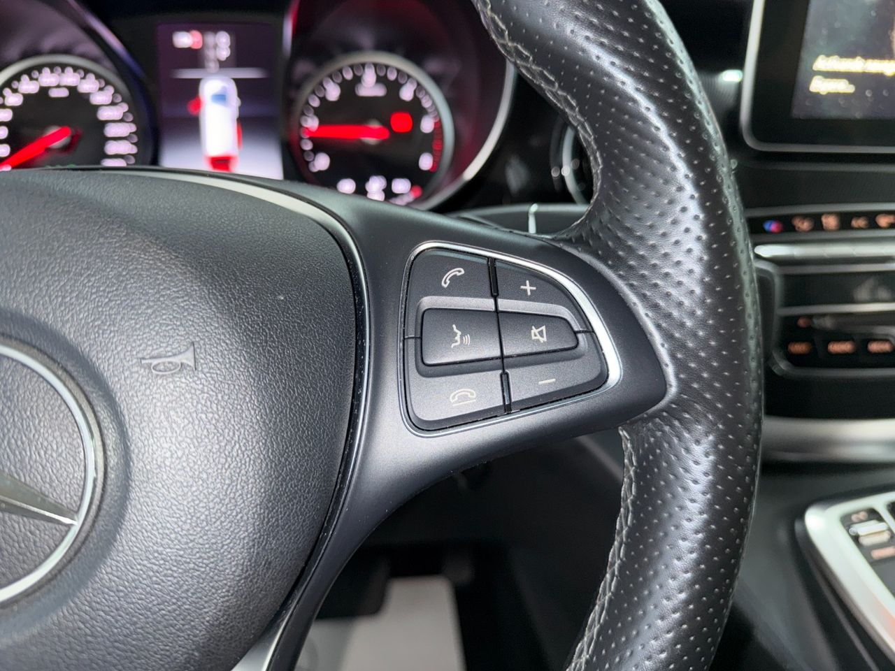 Mercedes Clase V 220 d Larga  Avantgarde 9G  - Foto 6