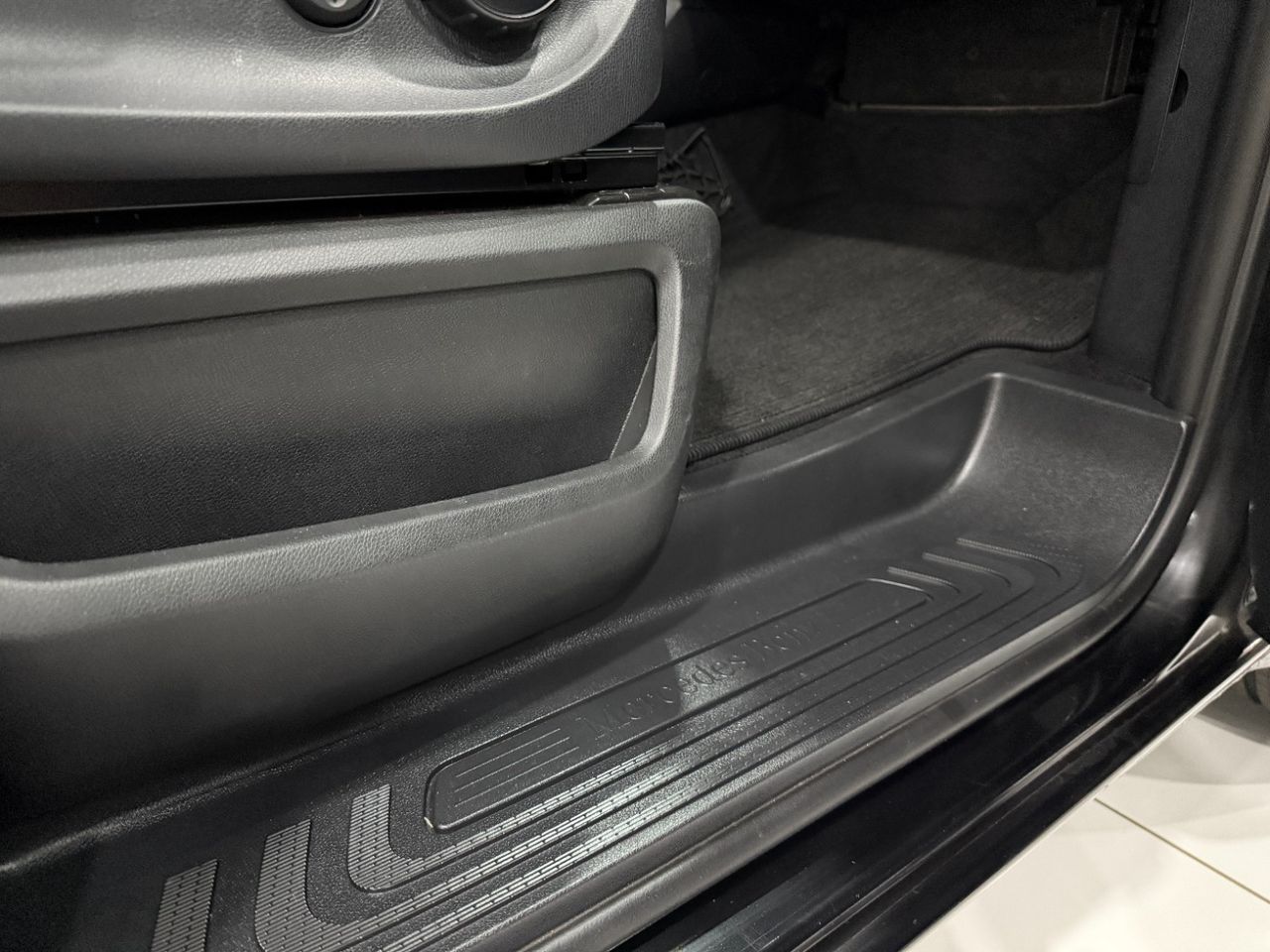 Mercedes Clase V 220 d Larga  Avantgarde 9G  - Foto 15