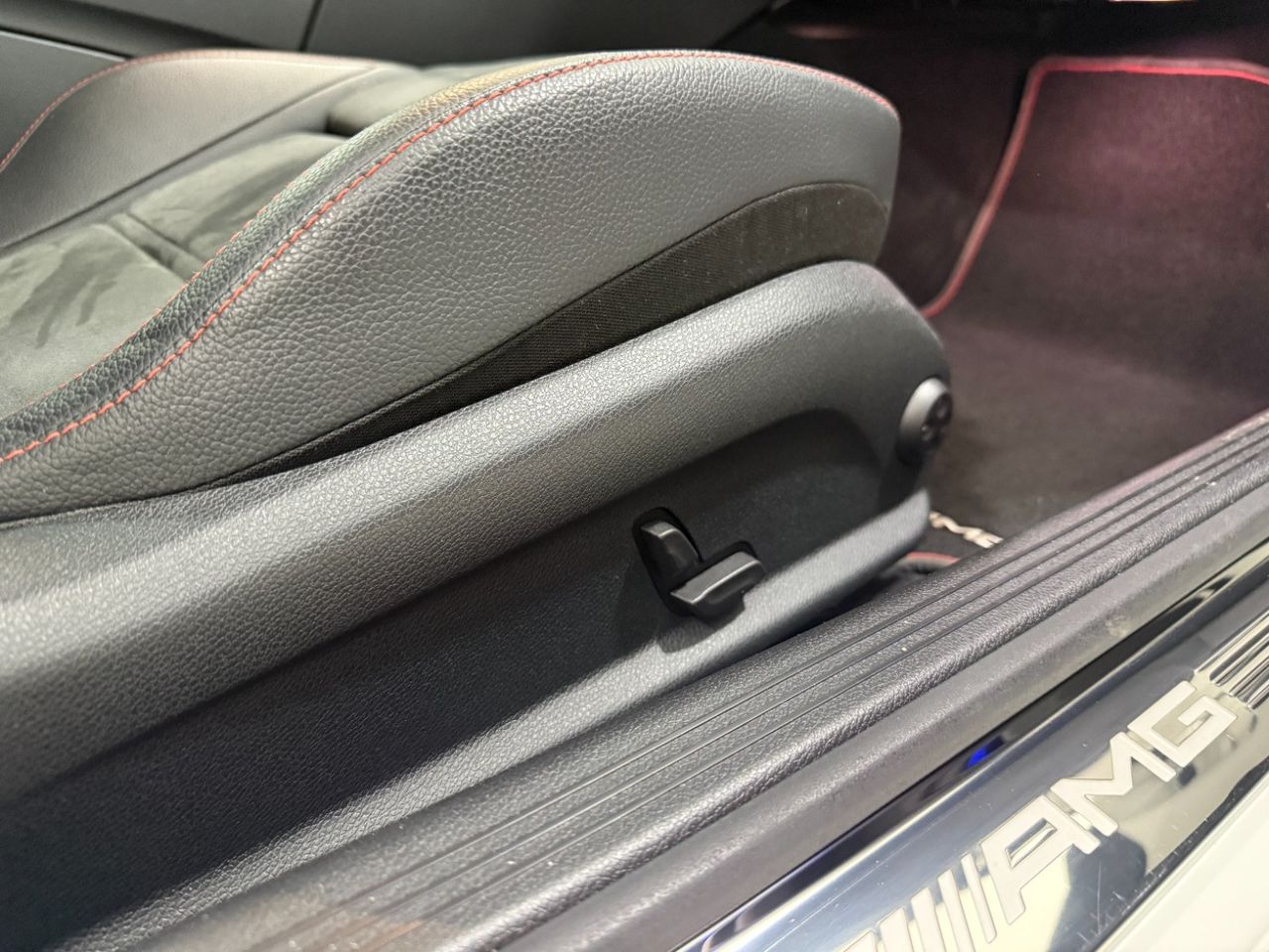 Mercedes Clase C AMG 43 4 Matic  - Foto 16