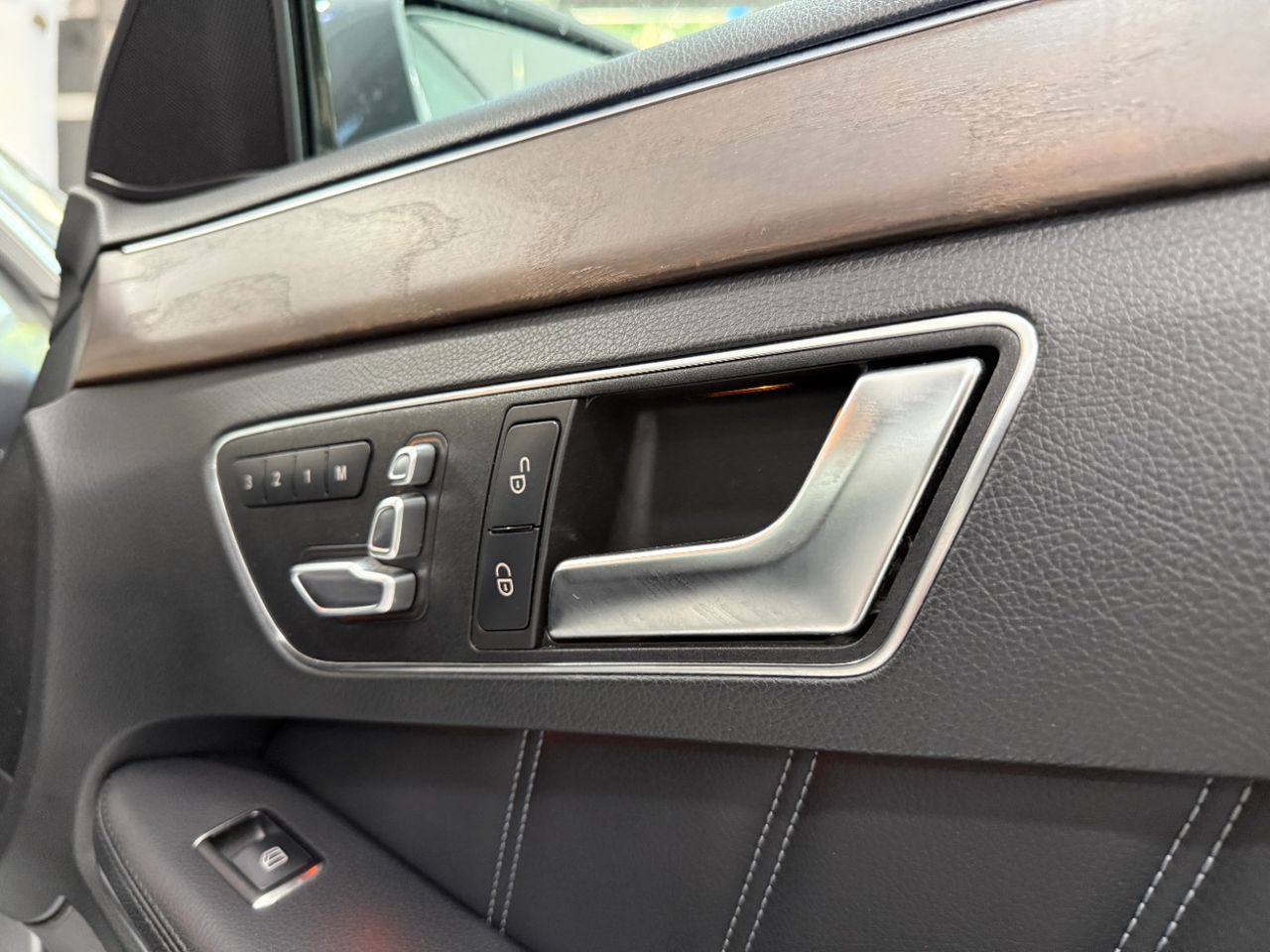 Mercedes Clase E 300 BlueTEC HYBRID - Foto 22