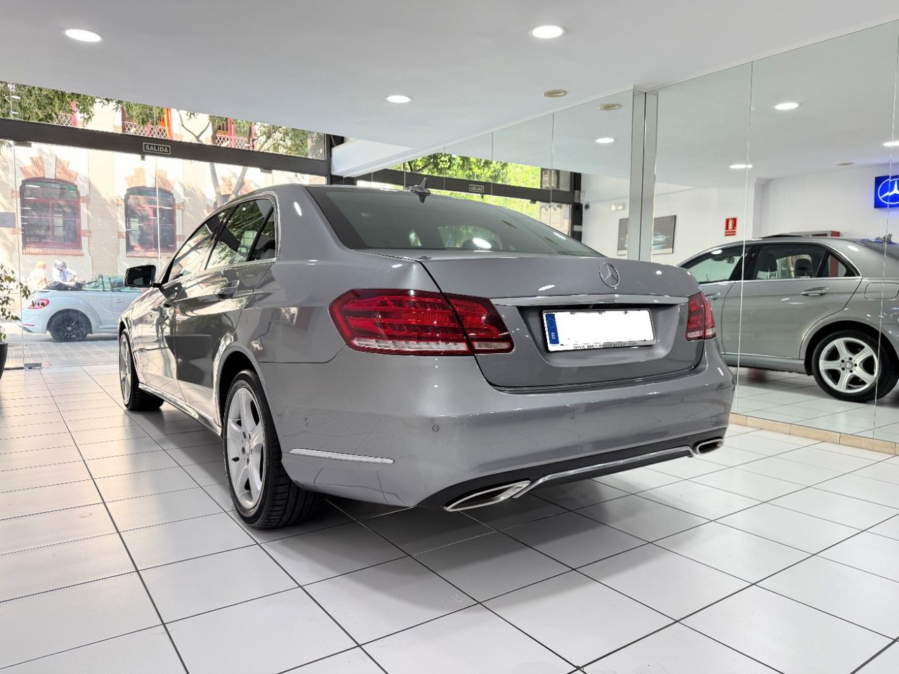 Mercedes Clase E 300 BlueTEC HYBRID - Foto 29