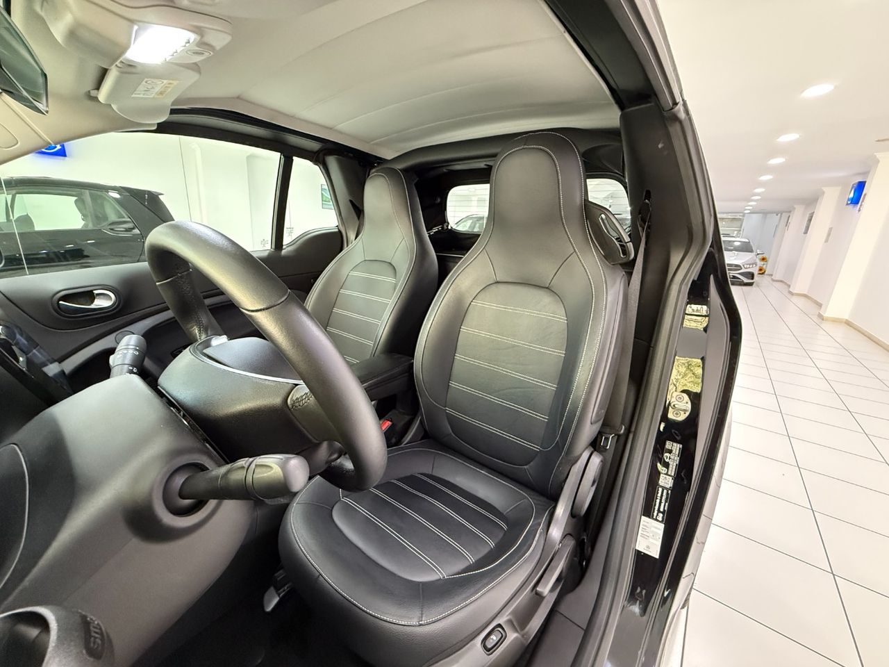 Smart Fortwo EQ Brabus Limited Edition 1/1  - Foto 15