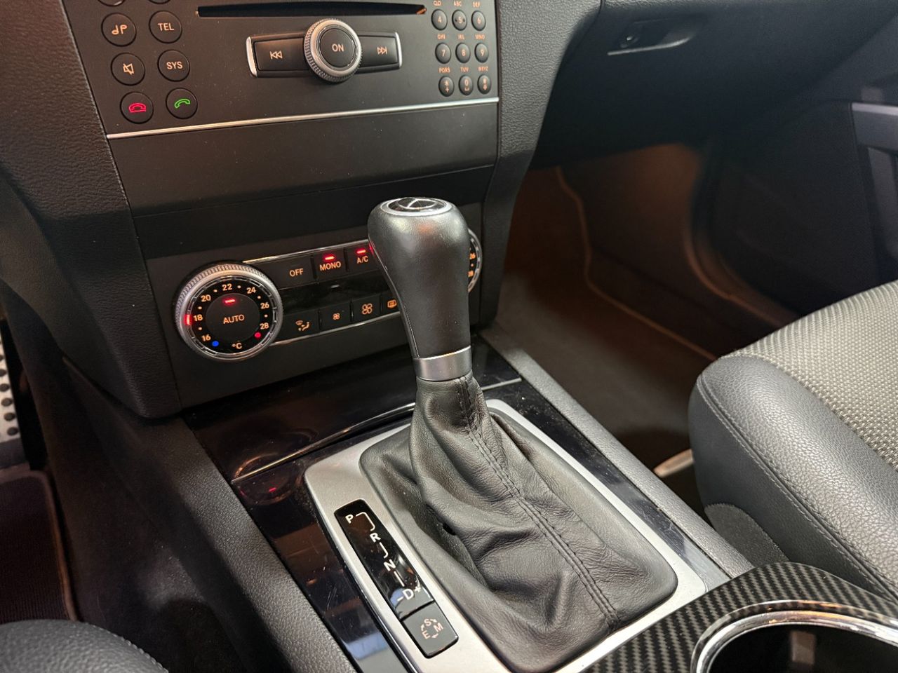 Mercedes Clase GLK 220 CDI 4MATIC  - Foto 9