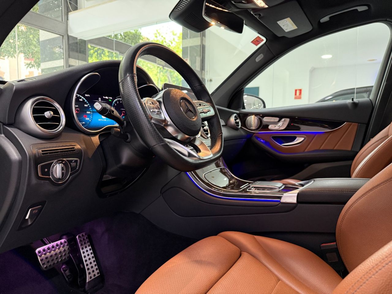 Mercedes GLC 300 e 4MATIC  - Foto 4