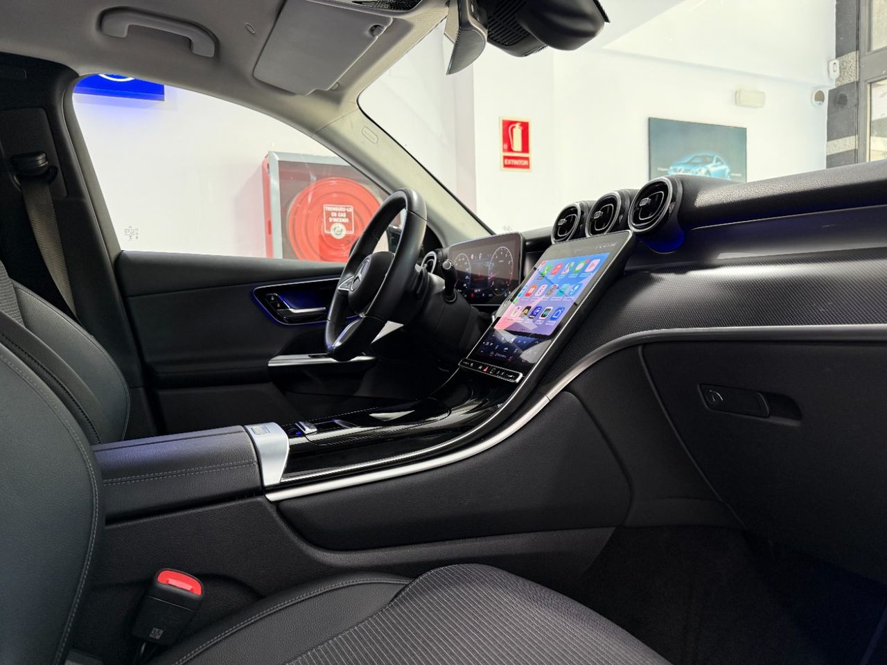 Mercedes GLC 200 4MATIC  - Foto 14