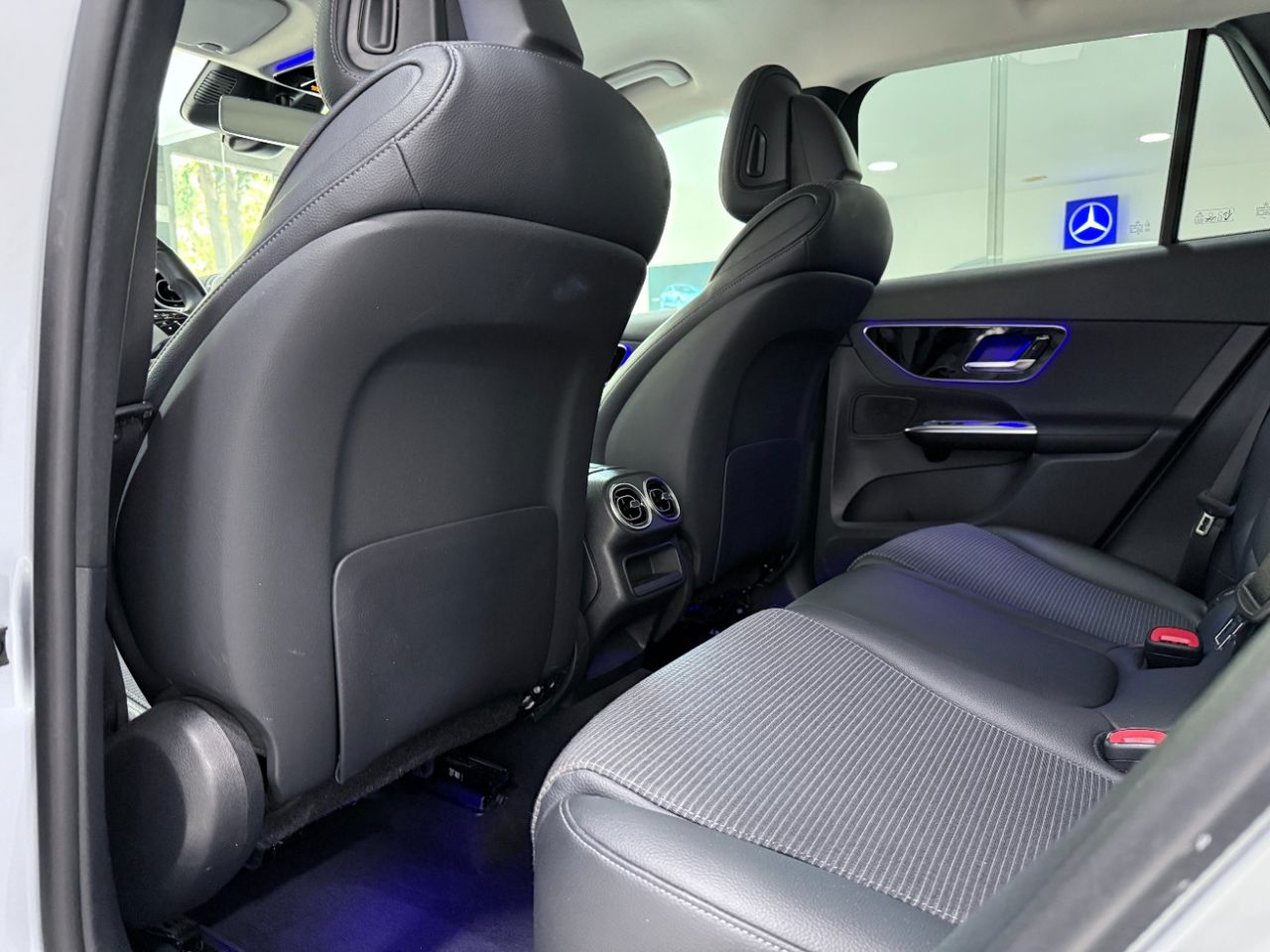 Mercedes GLC 200 4MATIC  - Foto 14