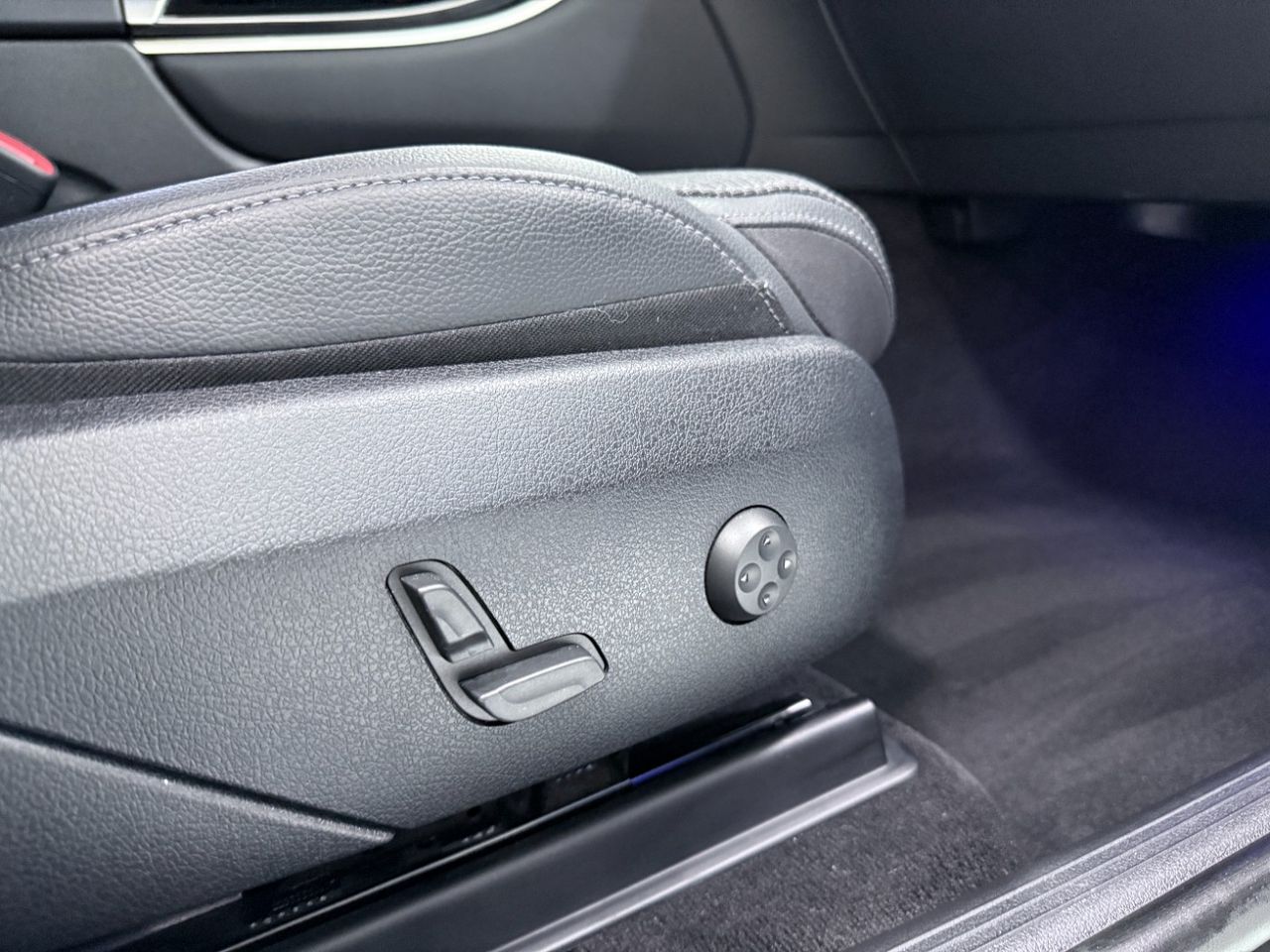 Mercedes GLC 200 4MATIC  - Foto 17