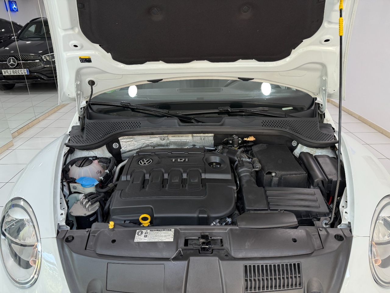 Volkswagen Beetle 2.0 TDI   - Foto 15