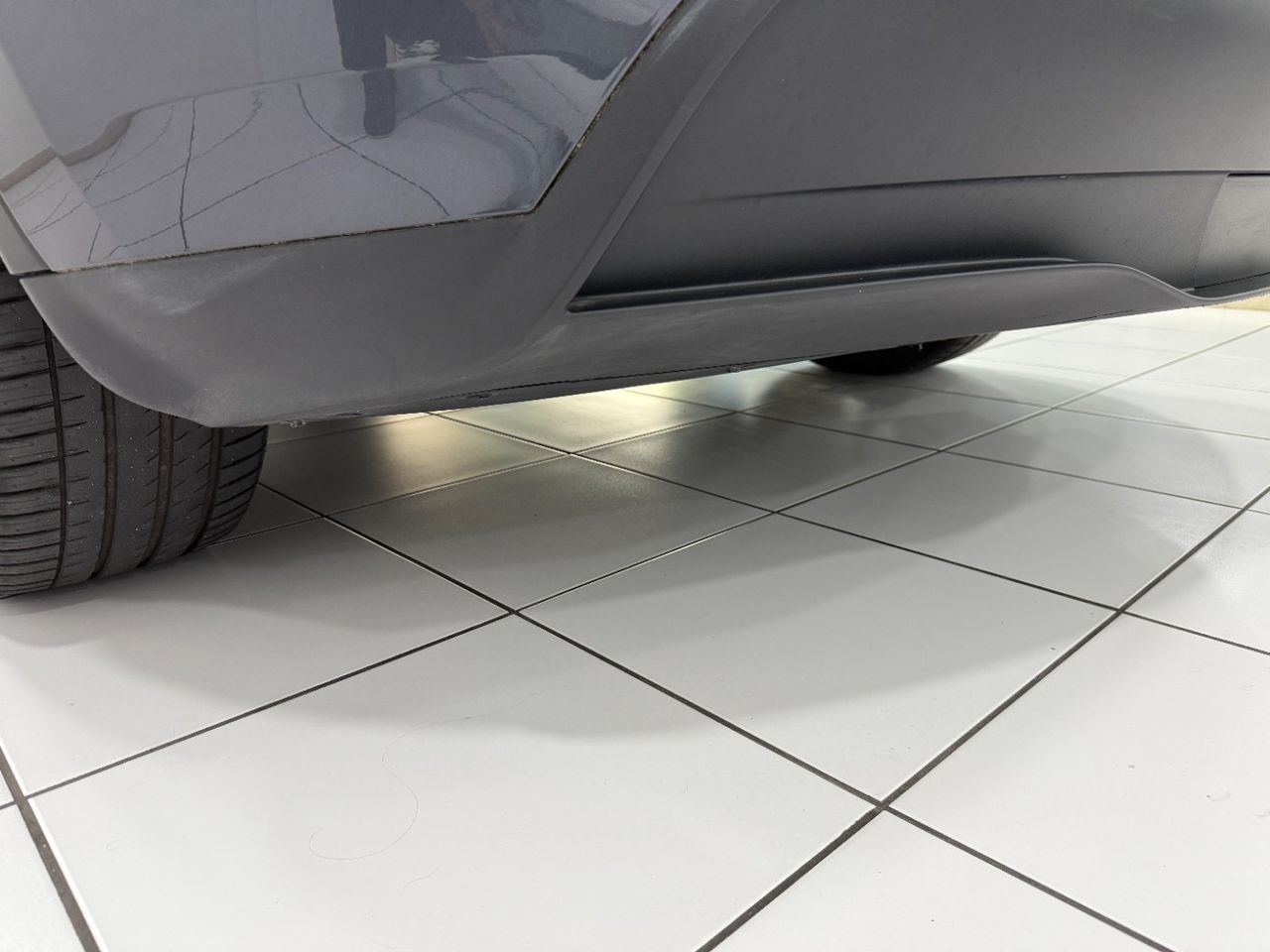 Tesla Model Y Gran autonomía Tracción integral  - Foto 21