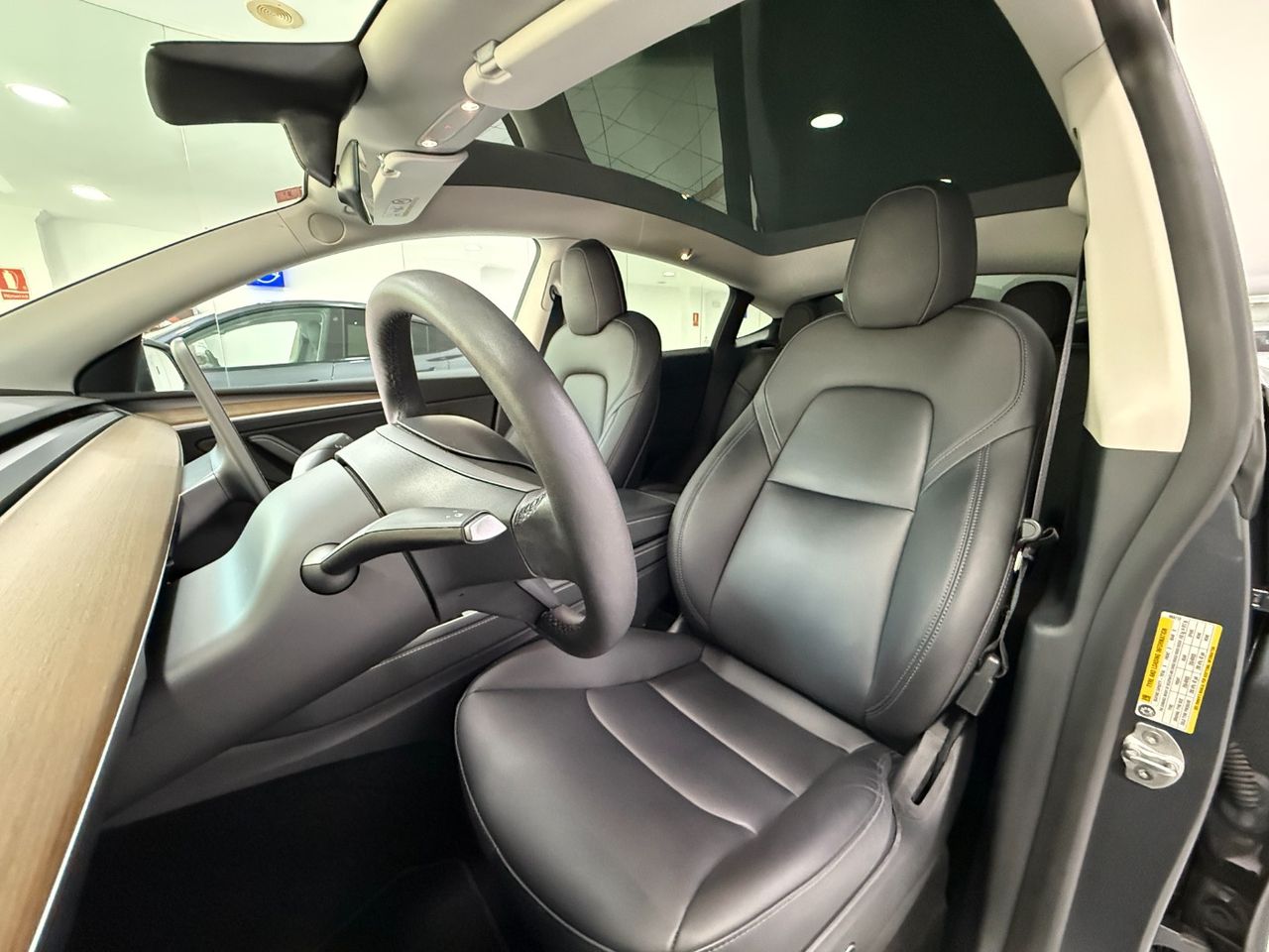 Tesla Model Y Gran autonomía Tracción integral  - Foto 22