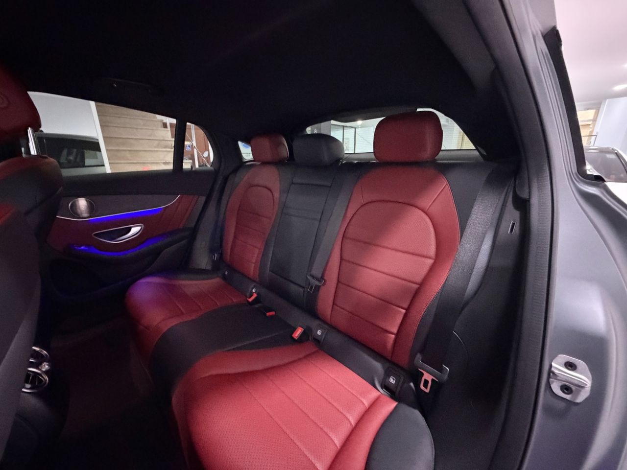 Mercedes GLC Coupé 300e 4MATIC - Foto 21