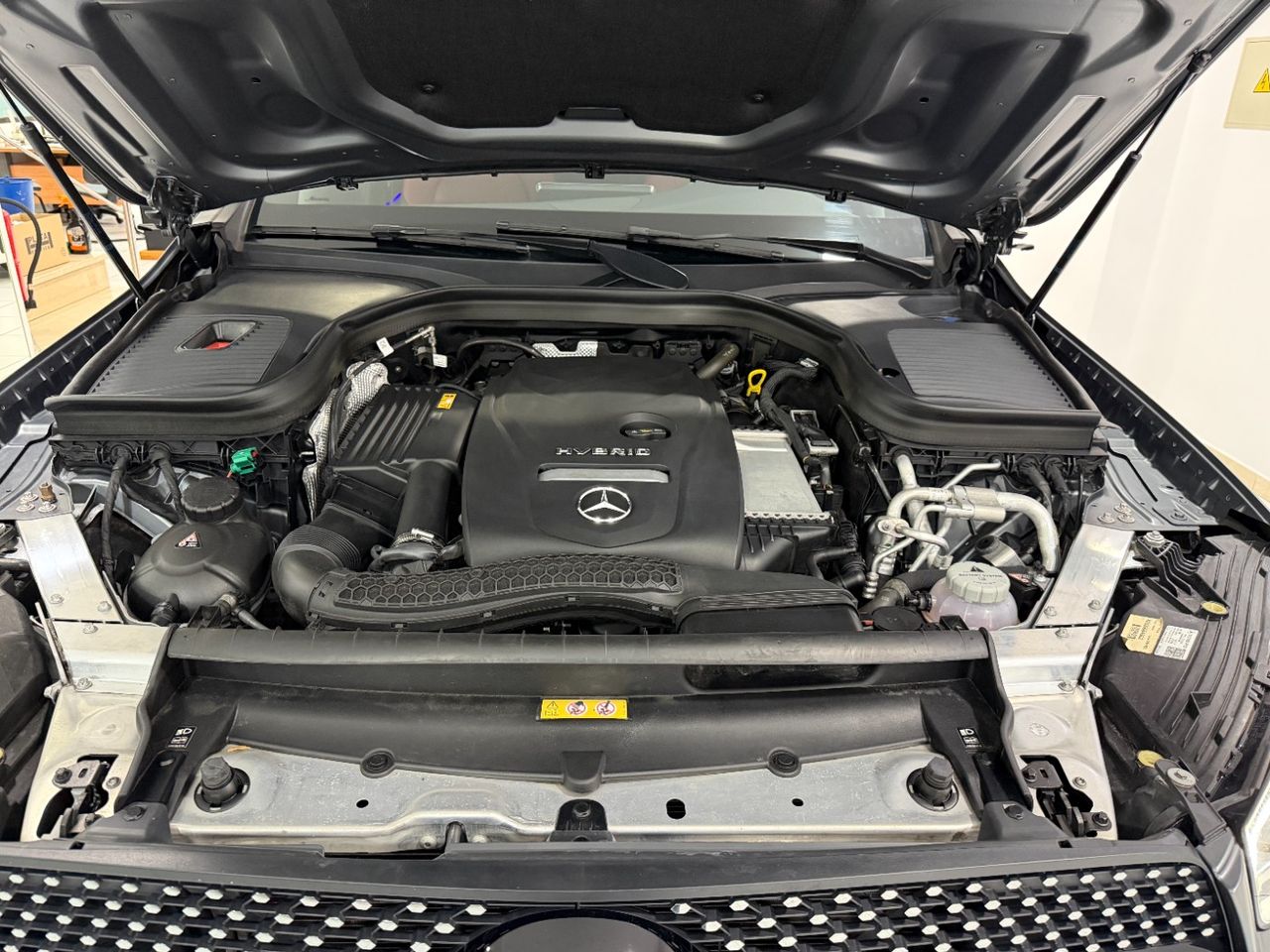 Mercedes GLC Coupé 300e 4MATIC - Foto 26