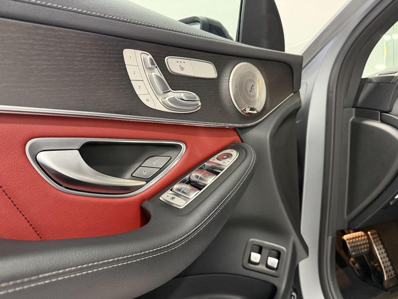 Mercedes GLC Coupé 300 e 4MATIC - Foto 3