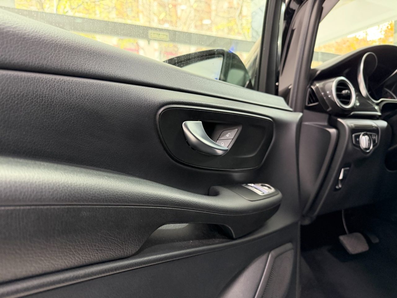 Mercedes Clase V V 220 d Avantgarde Largo 7G-TRONIC PLUS - Foto 3