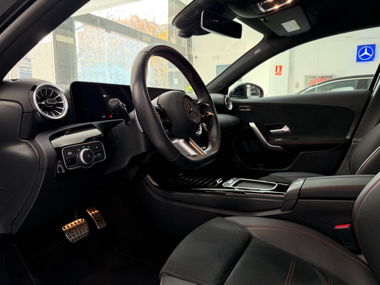 Mercedes Clase A 180 d - Foto 4