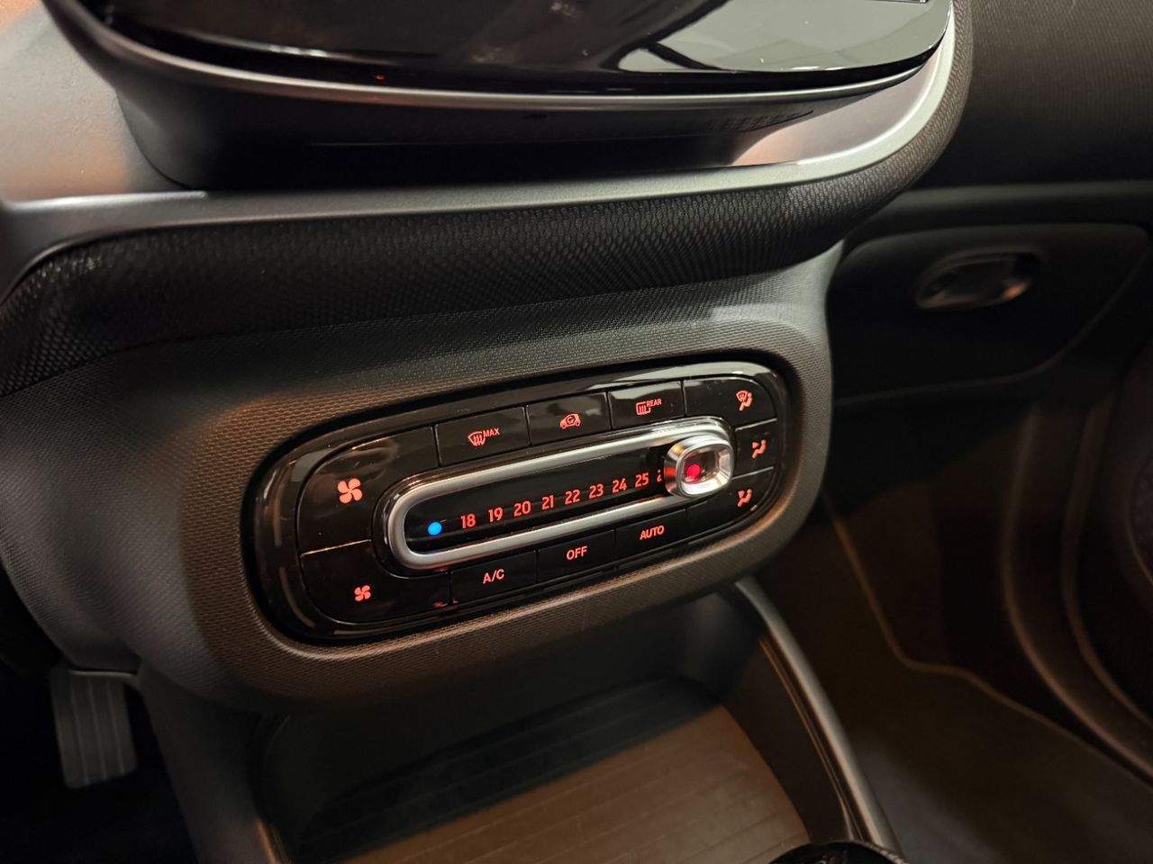 Smart Fortwo EQ fortwo - Foto 9