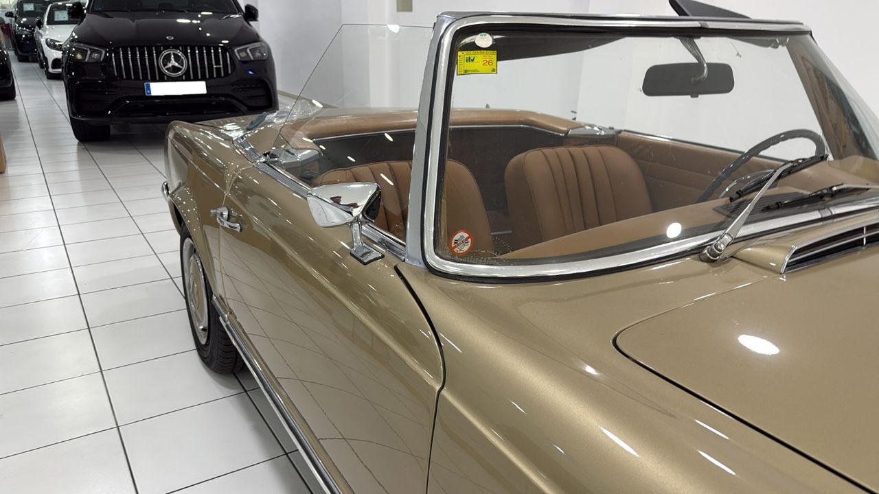 Mercedes 280 SL Pagoda W113 - Foto 7