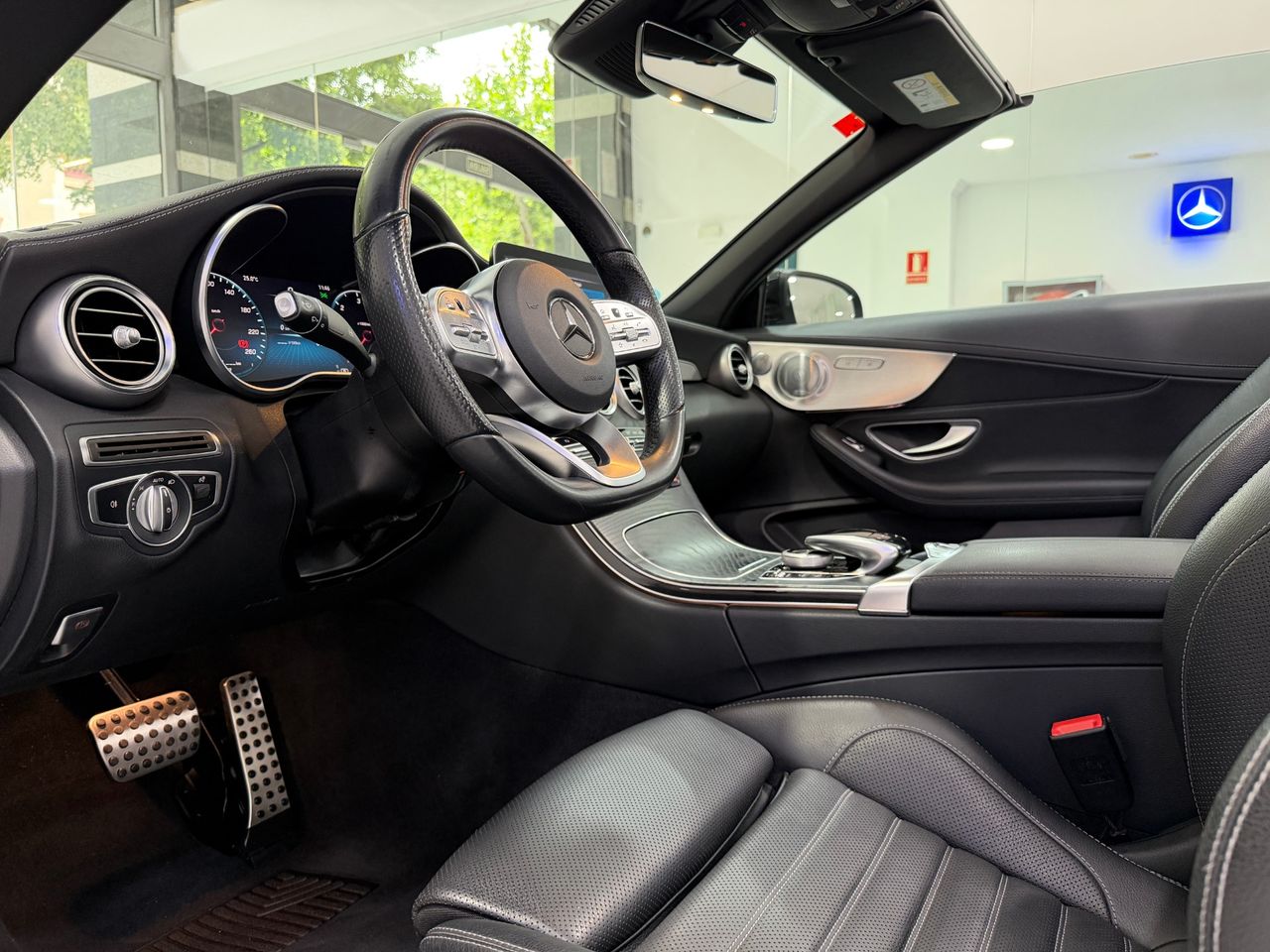 Mercedes Clase C C 220 d Cabrio - Foto 4