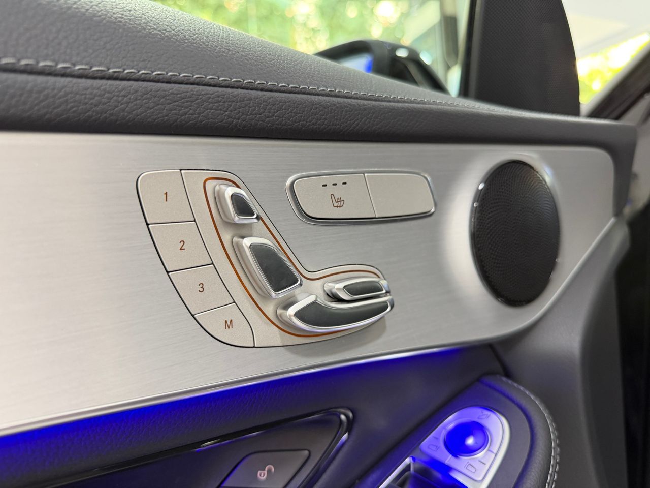 Mercedes GLC 300 e 4MATIC - Foto 4