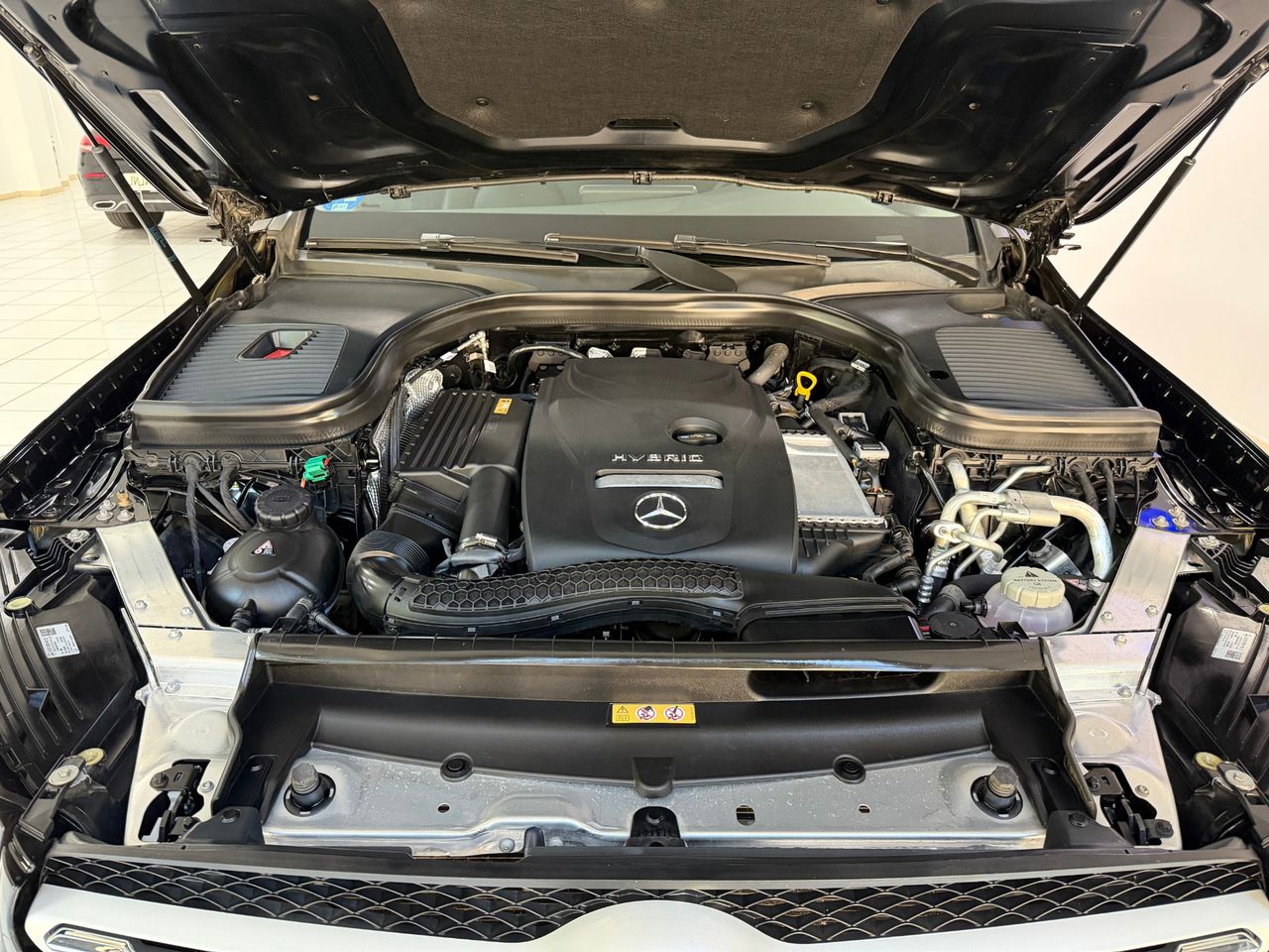 Mercedes GLC 300 e 4MATIC - Foto 23