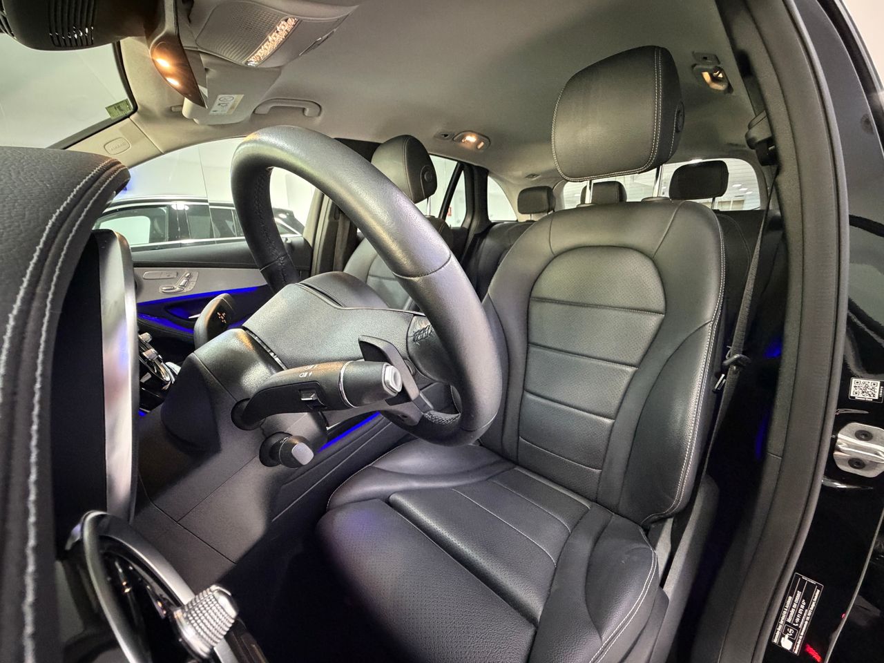 Mercedes GLC 300 e 4MATIC - Foto 19
