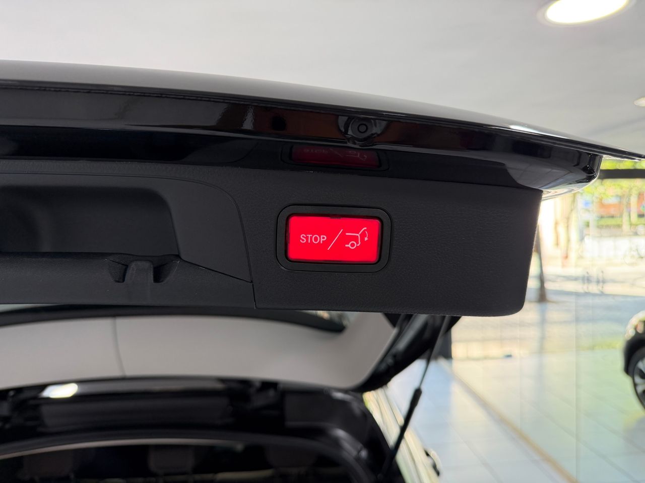 Mercedes GLC 300 e 4MATIC - Foto 25
