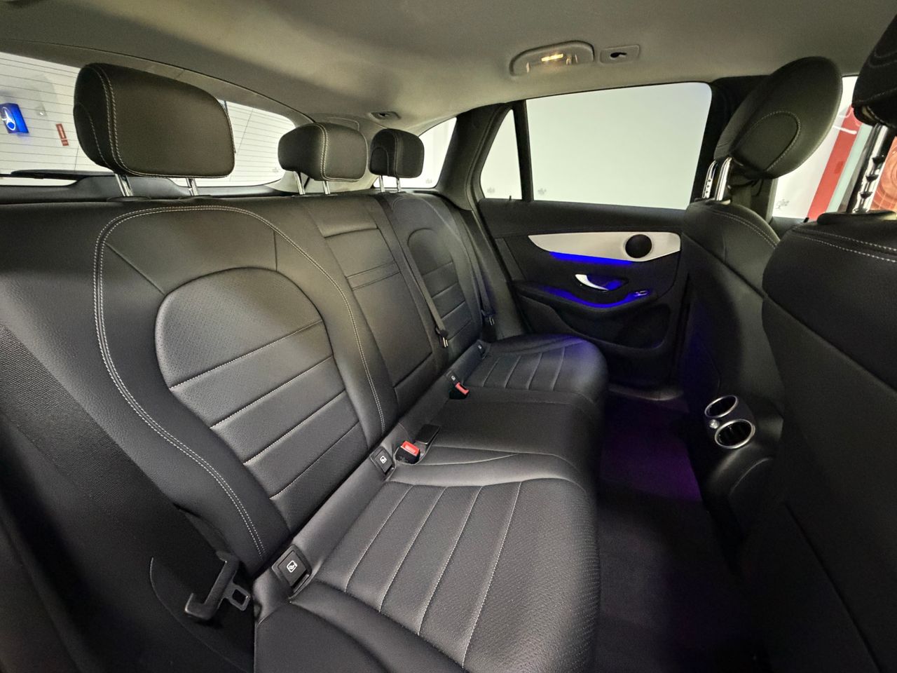 Mercedes GLC 300 e 4MATIC - Foto 21