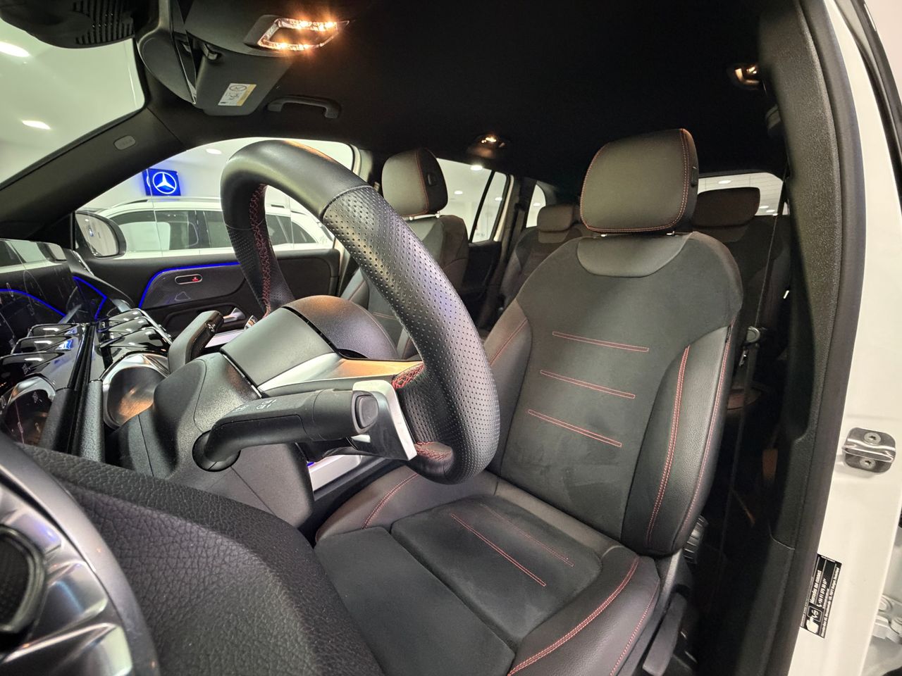 Mercedes Clase GLB 200 d 7 plazas - Foto 17