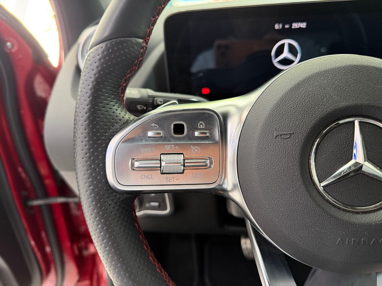 Mercedes GLA 200 7G-DCT AMG Line - Foto 5